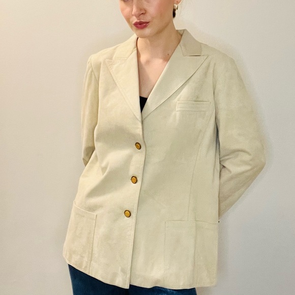 Vintage 1970s / 80s Abe Schrader cream suede suit - Picture 2 of 9